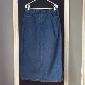 3/$14 Rafaella 90s Vintage Denim Maxi Skirt Size: 14 Length: 36”